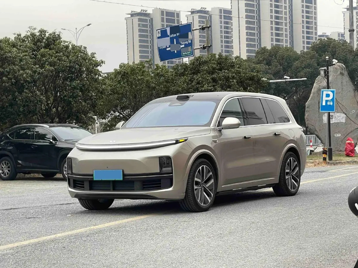 2022 Li L9 Range Extended 154HP REEV 42.6KWH