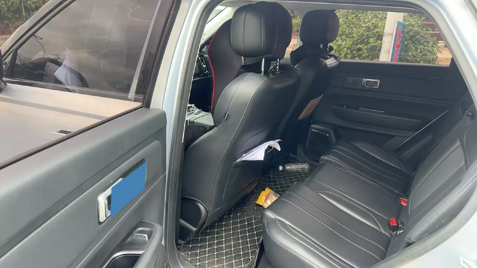 2024 Chery Exploration 06 C-DM 1.5T 156HP L4 DHT PHEV 18.3KWH,autocango,china used car exporter,china ev exporter,chinese used car exporter,chinese used ev exporter