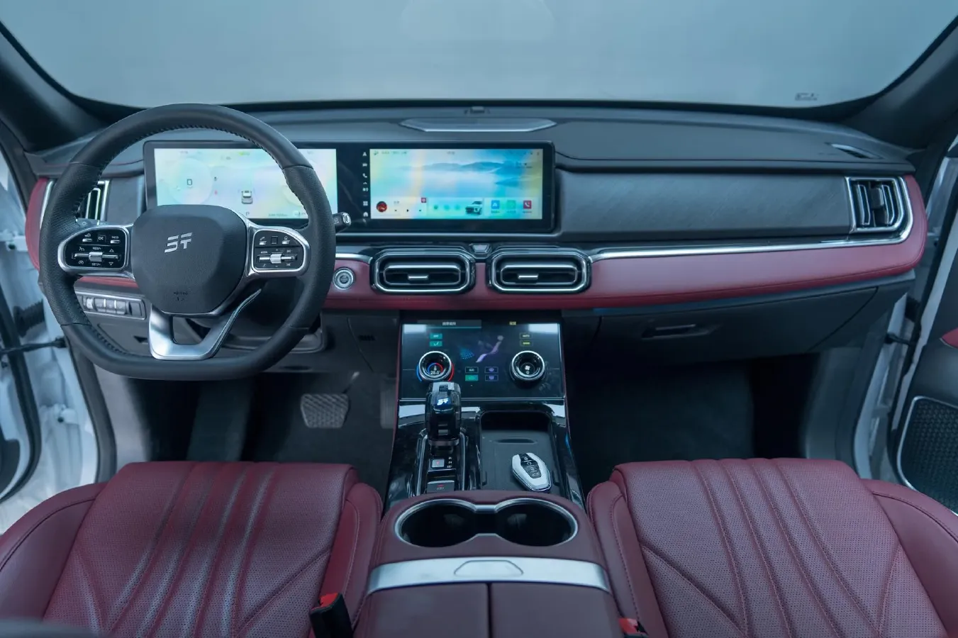 2026 Jetour X70 Plus 1.5T 184HP L4 7DCT,autocango,china used car exporter,china ev exporter,chinese used car exporter,chinese used ev exporter