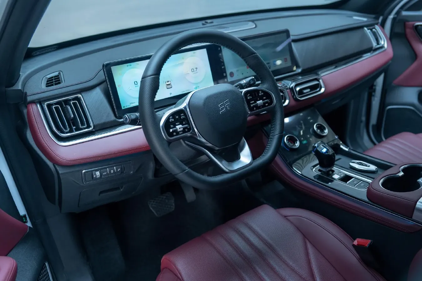 2026 Jetour X70 Plus 1.5T 184HP L4 7DCT,autocango,china used car exporter,china ev exporter,chinese used car exporter,chinese used ev exporter