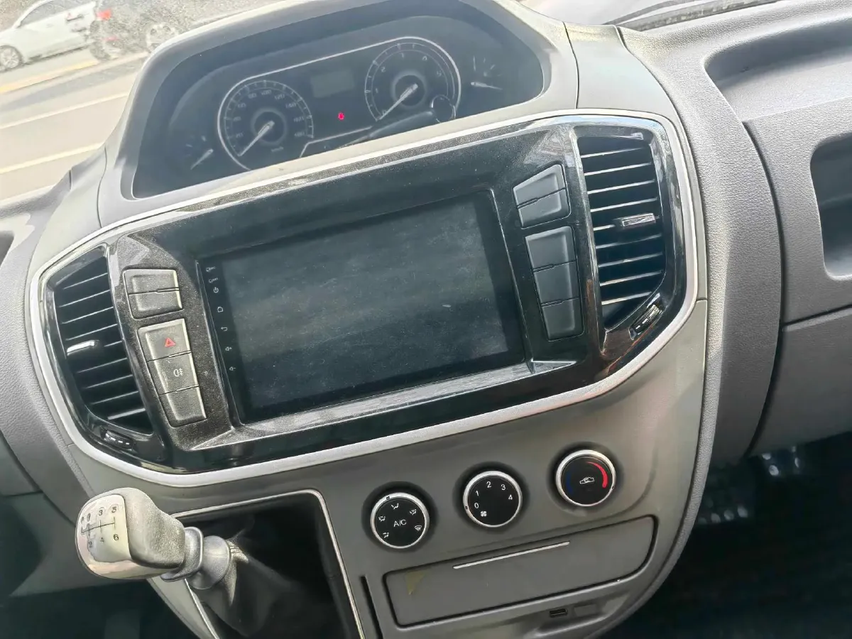 2020 Golden Dragon Sea Lion 1.8L 133HP L4 5MT,autocango,china used car exporter,china ev exporter,chinese used car exporter,chinese used ev exporter