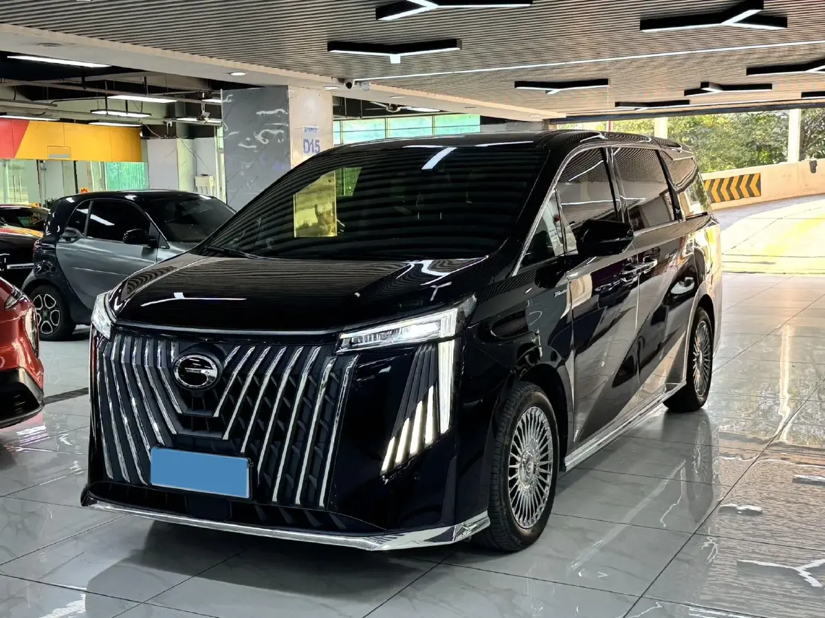 2024 GAC Trumpchi M8 2.0T 252HP L4 8AT