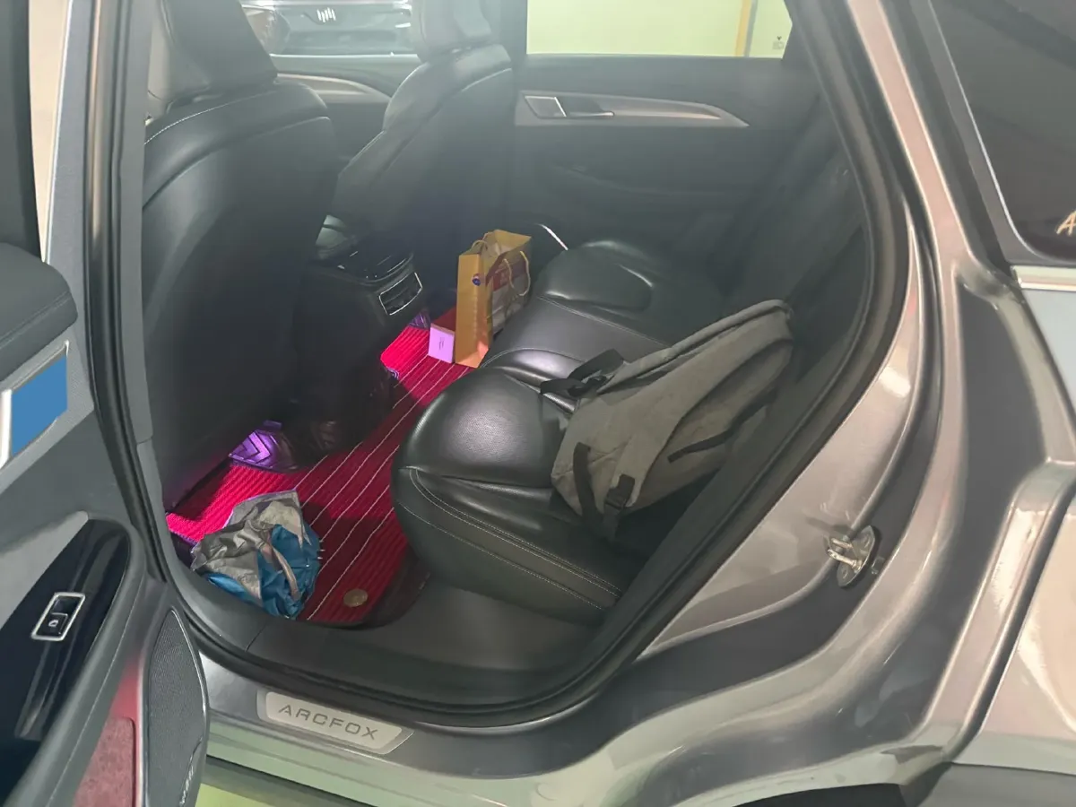 2022 ARCFOX αT BEV 93.6KWH,autocango,china used car exporter,china ev exporter,chinese used car exporter,chinese used ev exporter