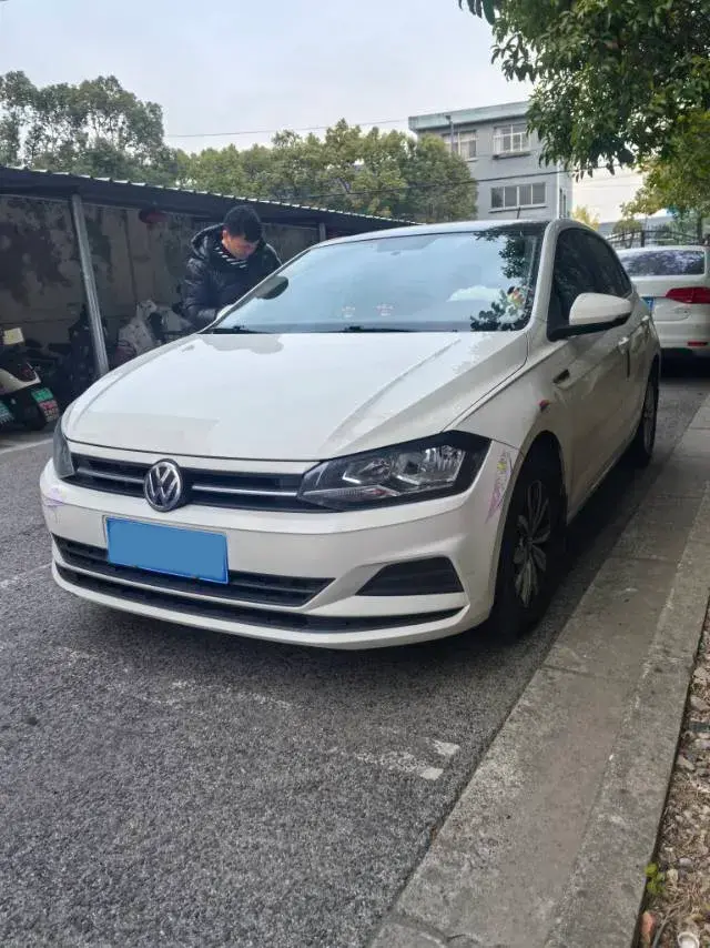 2019 Volkswagen Polo 1.5L 113HP L4 6AT