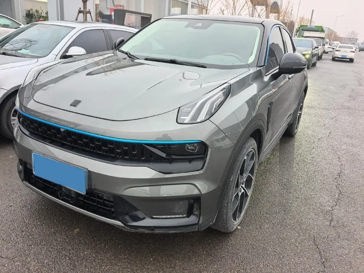 2022 LYNK&CO 05 2.0T 254HP L4 8AT