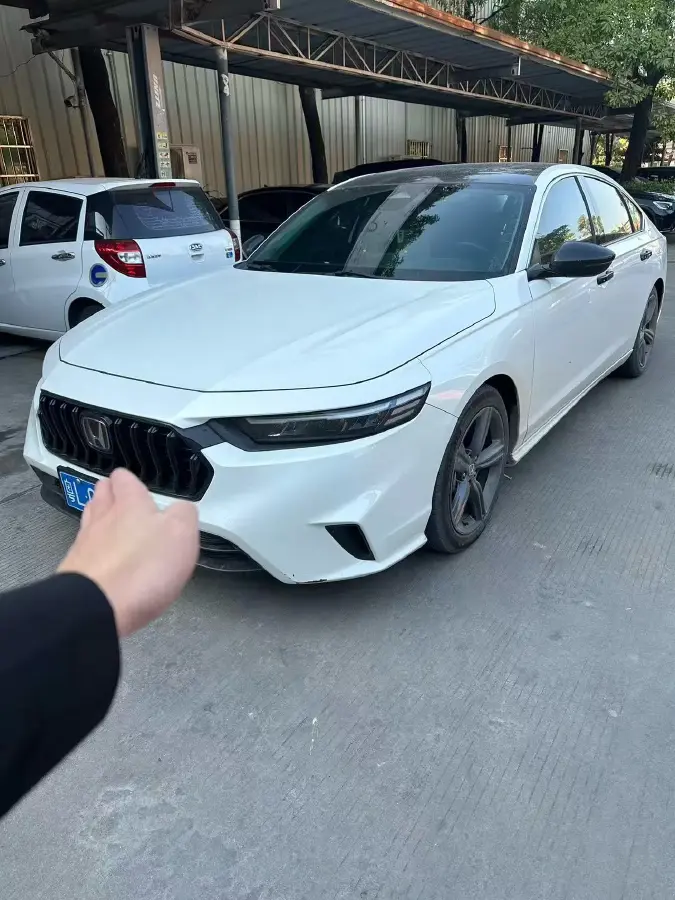 2023 Honda Inspire 1.5T 192HP L4 CVT