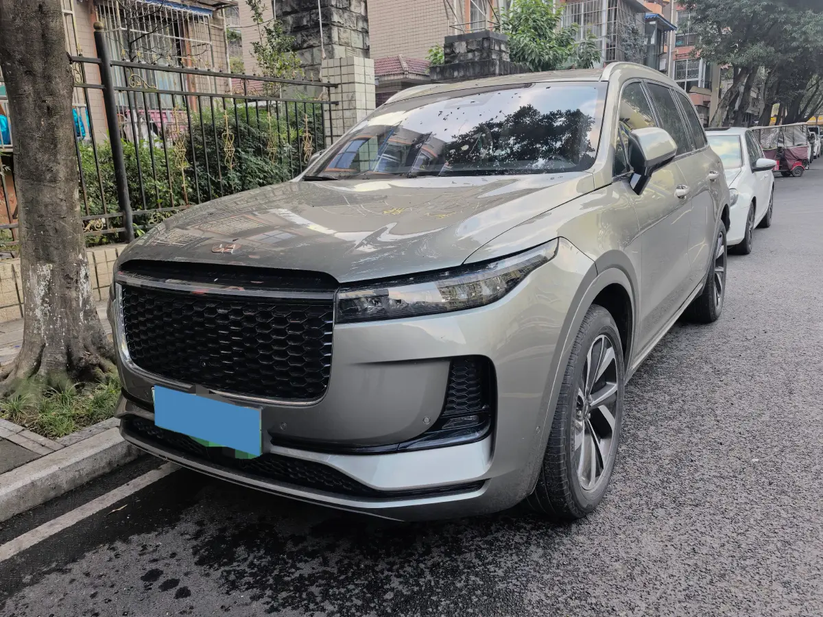 2021 Li ONE Range Extended 131HP REEV 40.5KWH