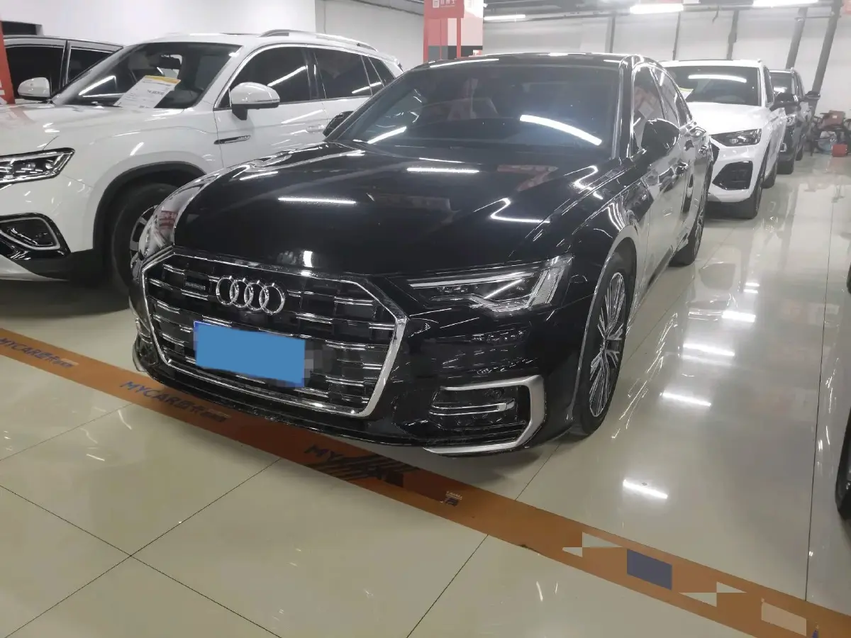 2024 Audi A6L 2.0T 245HP L4 7DCT