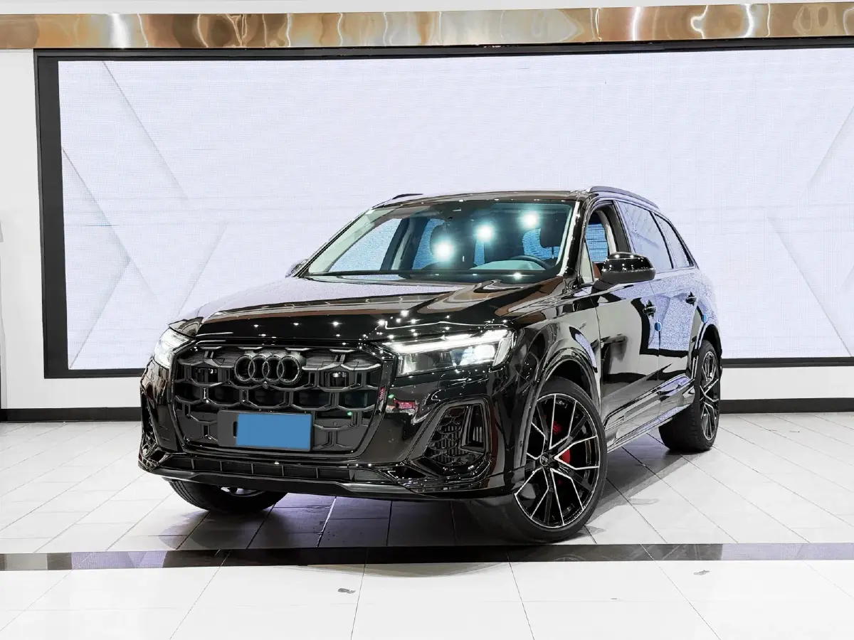 2025 Audi Q7 3.0T 340HP V6 8AT