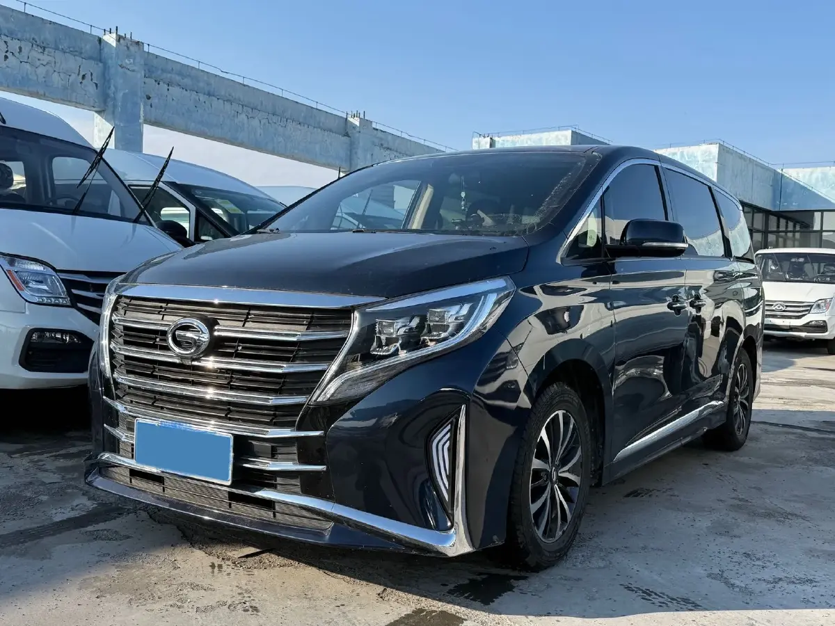 2021 GAC Trumpchi M8 2.0T 252HP L4 8AT