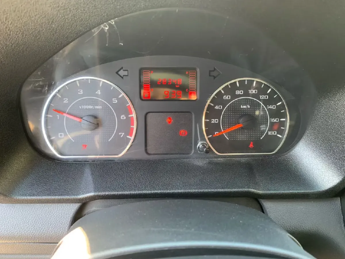 2021 WuLing ZhentTu 1.5L 99HP L4 5MT,autocango,china used car exporter,china ev exporter,chinese used car exporter,chinese used ev exporter