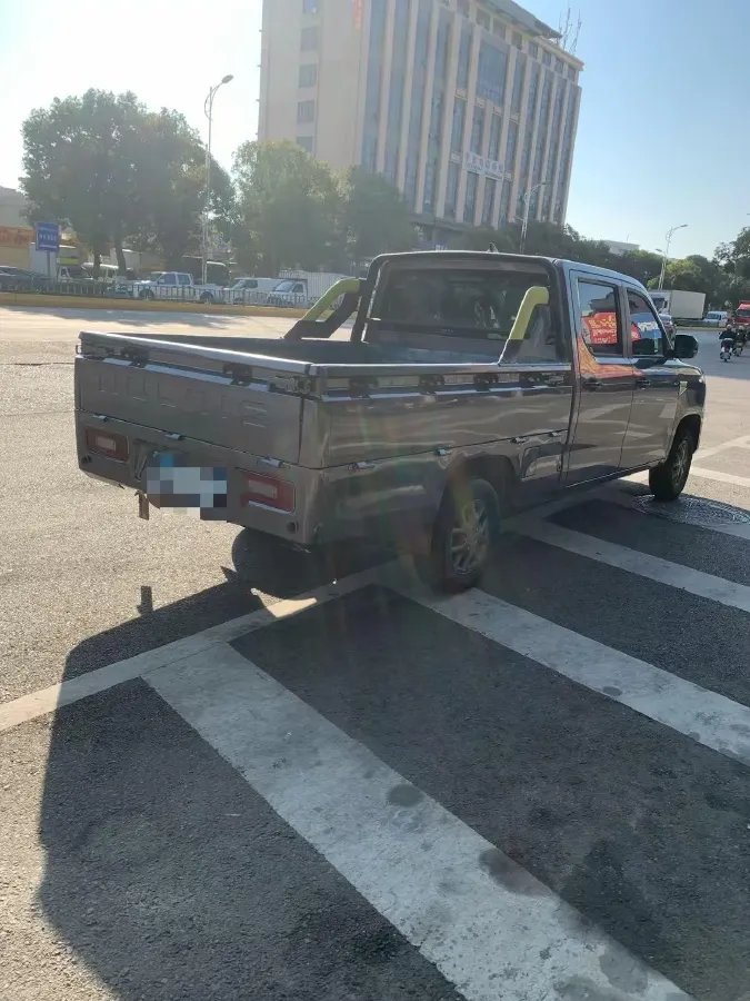 2021 WuLing ZhentTu 1.5L 99HP L4 5MT,autocango,china used car exporter,china ev exporter,chinese used car exporter,chinese used ev exporter