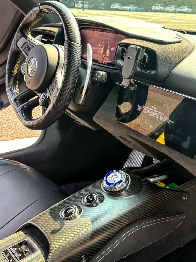 2023 Maserati MC20 3.0T 630HP V6 8DCT,autocango,china used car exporter,china ev exporter,chinese used car exporter,chinese used ev exporter