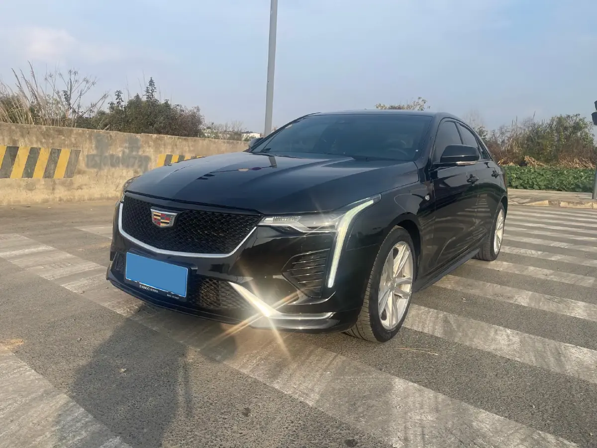 2021 Cadillac CT4 2.0T 237HP L4 8AT