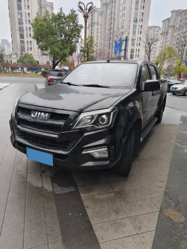 2019 Isuzu LingTuo 2.5T 129HP L4 6MT
