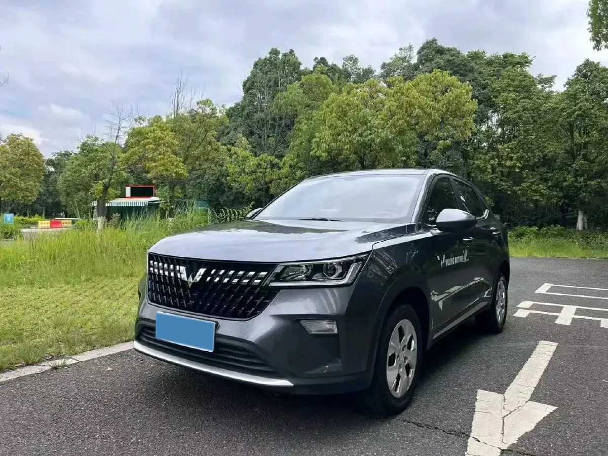 2022 WuLing XingChi 1.5L 99HP L4 6MT