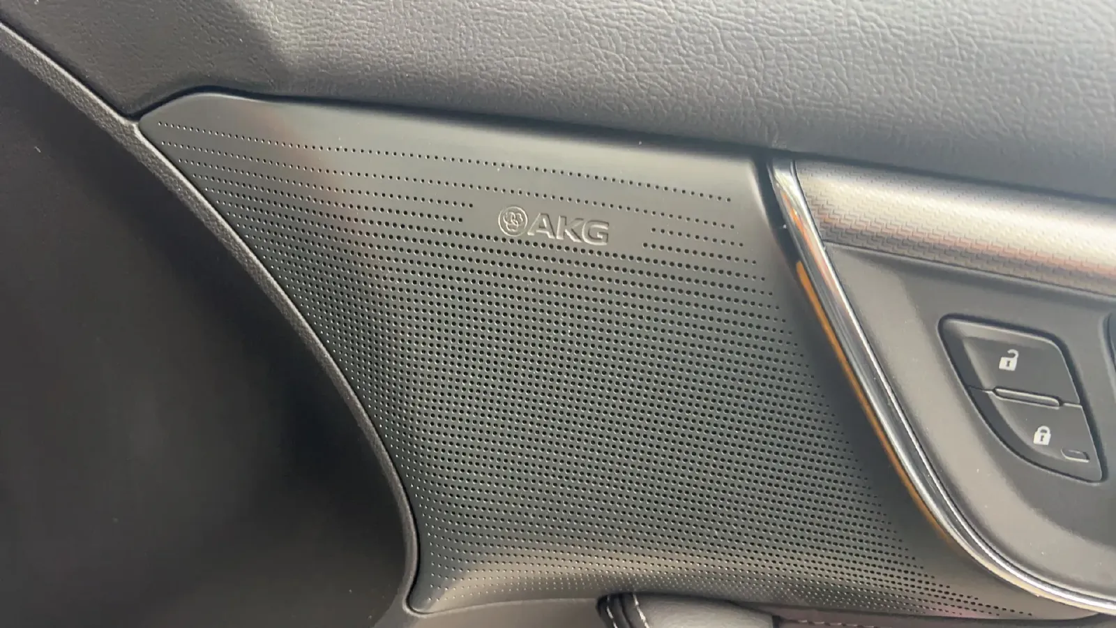 2024 Cadillac CT5 2.0T 237HP L4 10AT,autocango,china used car exporter,china ev exporter,chinese used car exporter,chinese used ev exporter