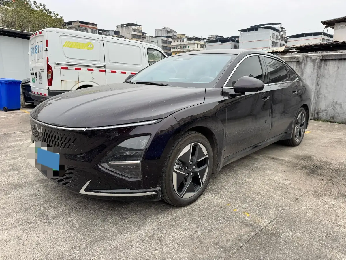 2025 WuLing XingGuang 1.5L 106HP L4 E-CVT PHEV