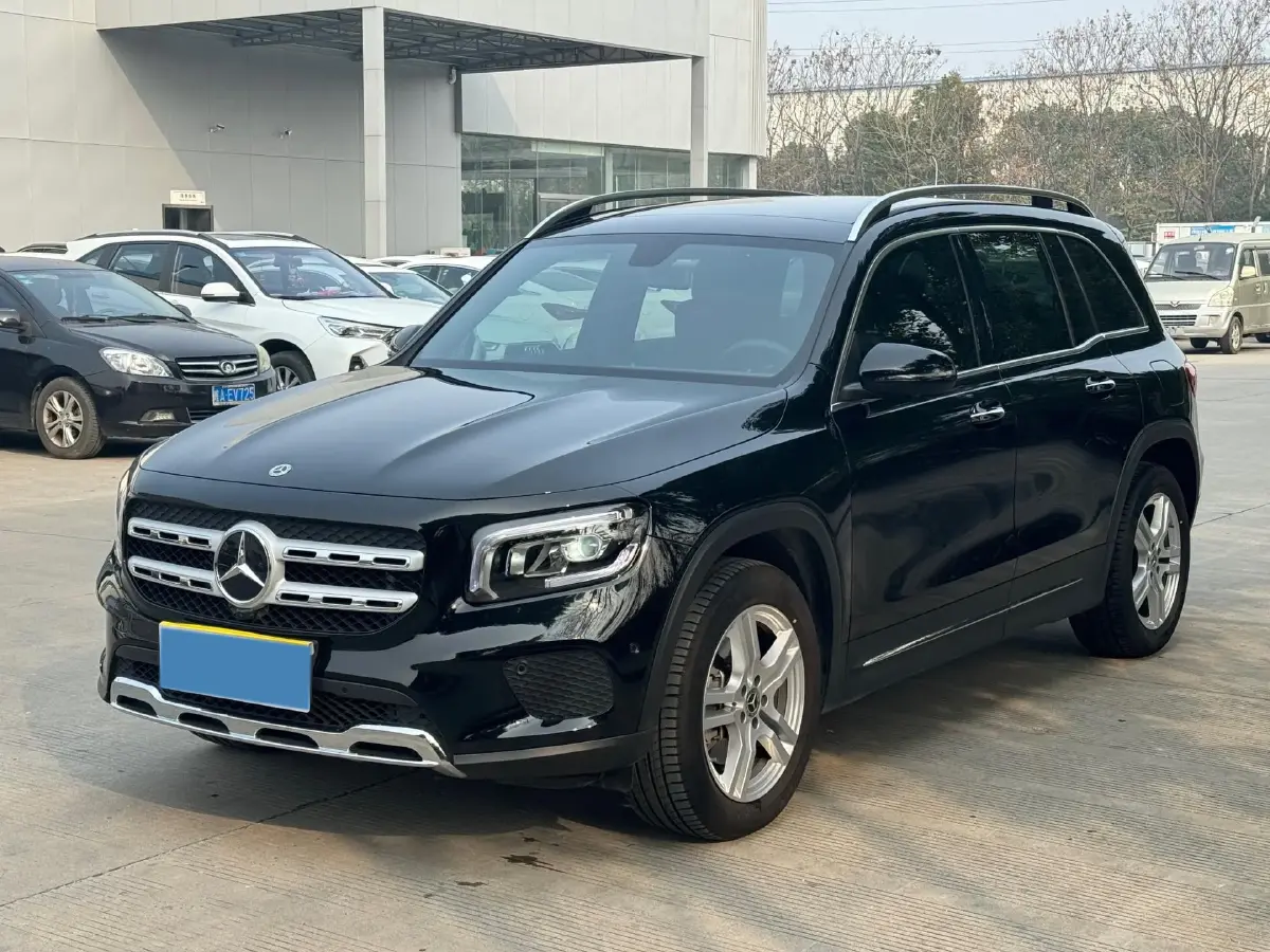 2023 Mercedes-Benz GLB Class 2.0T 190HP L4 8DCT