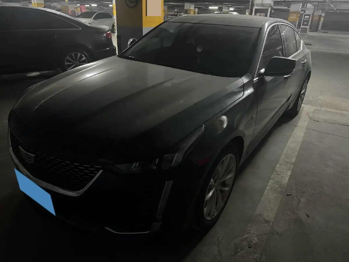 2021 Cadillac CT5 2.0T 237HP L4 10AT