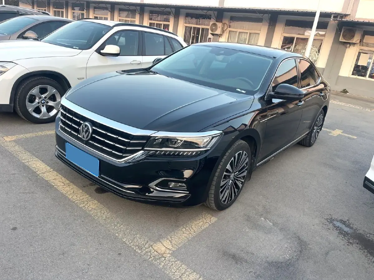 2020 Volkswagen Passat 2.0T 186HP L4 7DCT