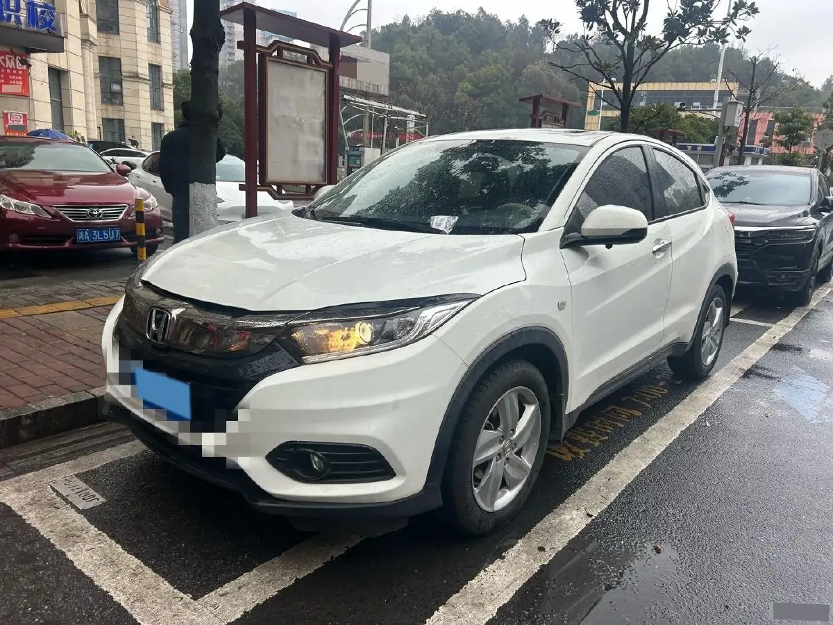 2020 Honda Vezel 1.5L 131HP L4 CVT