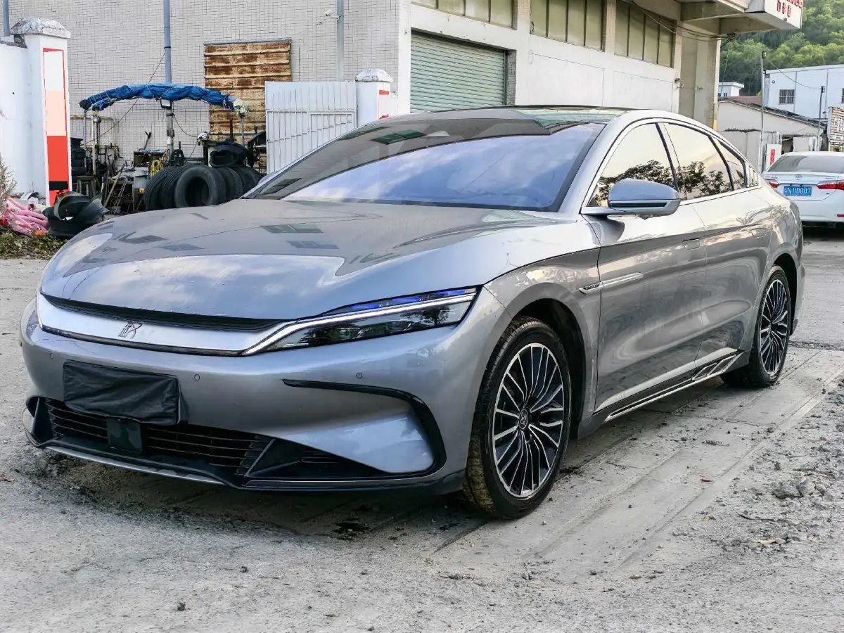2024 BYD Han BEV 60.48KWH