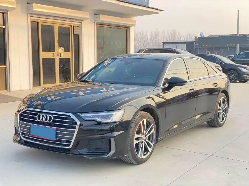 2021 Audi A6L 2.0T 190HP L4 7DCT