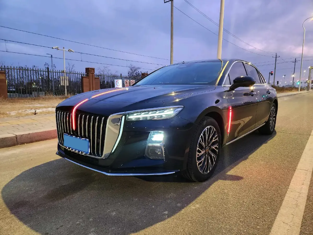 2025 HongQi H5 1.5T 169HP L4 1DHT Hybrid