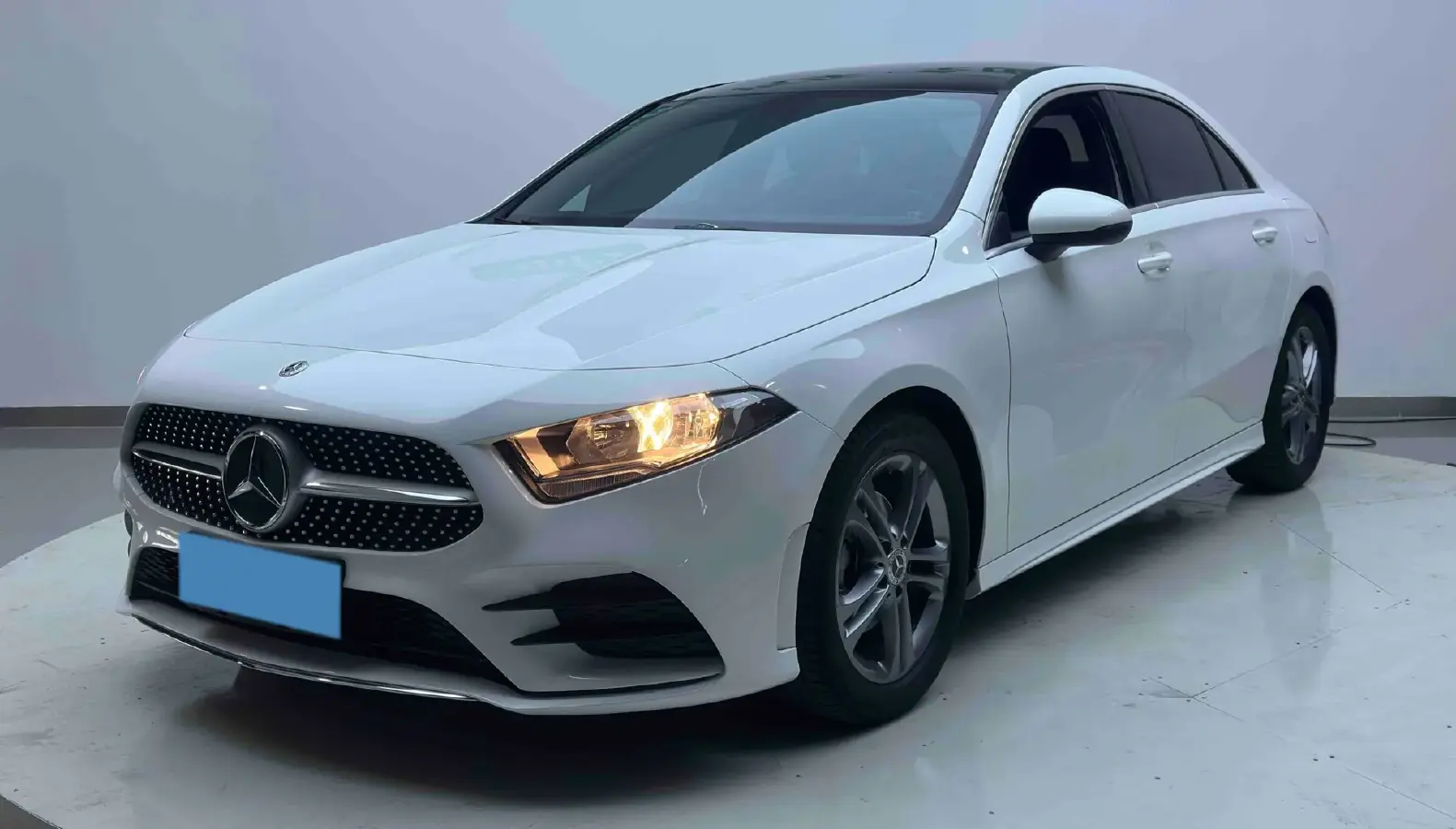 2022 Mercedes-Benz A Class 1.3T 136HP L4 7DCT