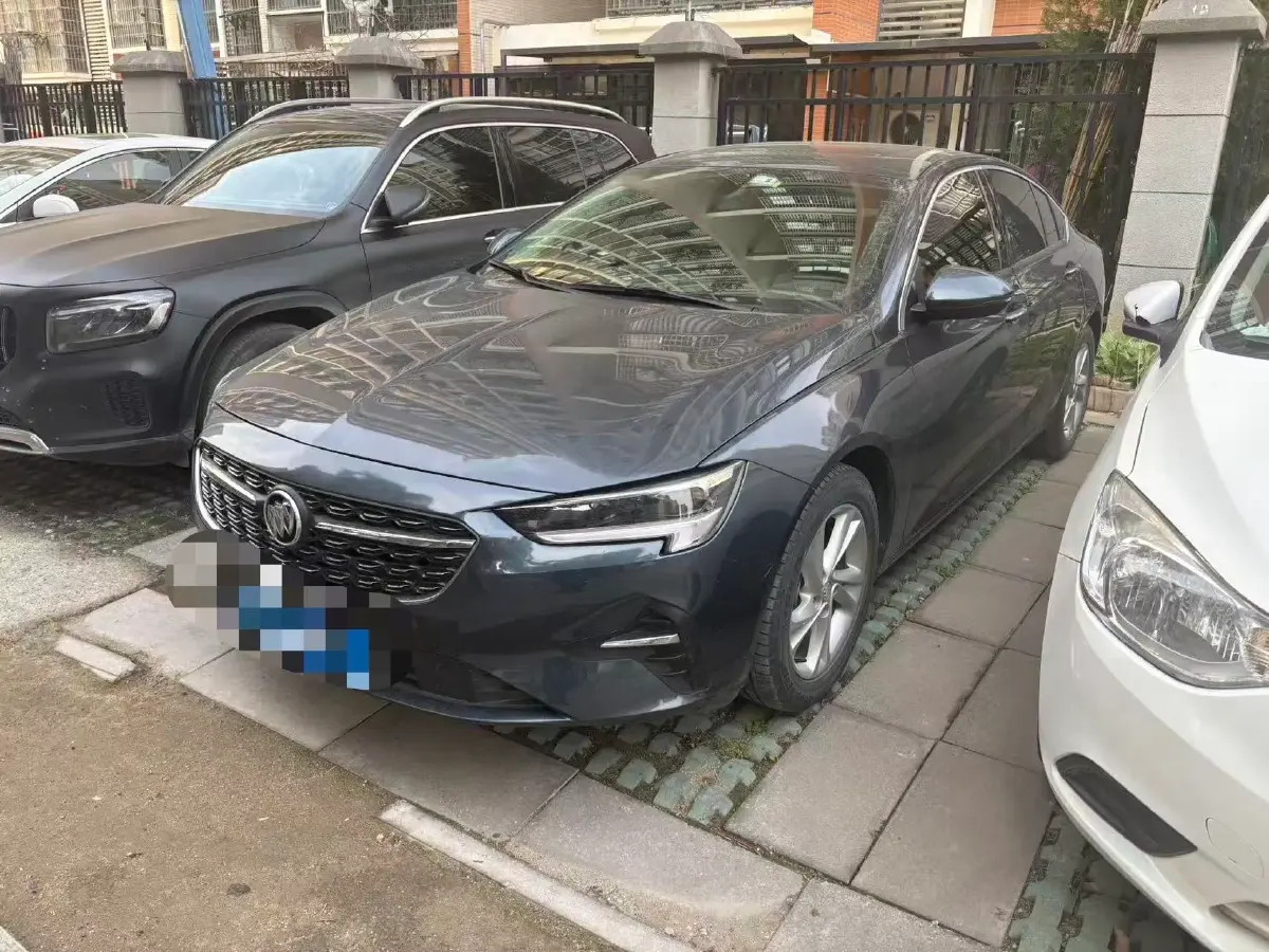 2020 Buick Regal 1.5T 169HP L4 9AT