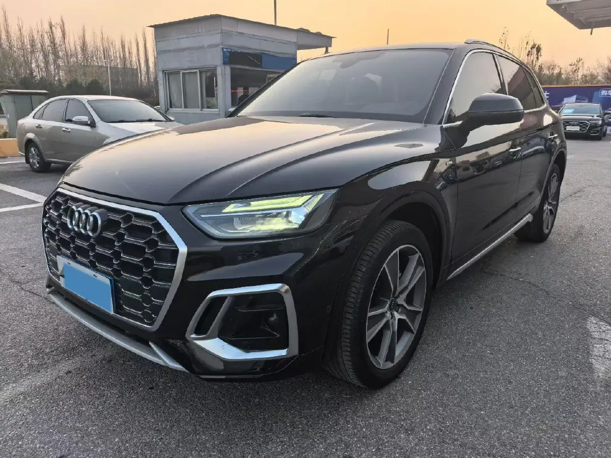 2022 Audi Q5L 2.0T 252HP L4 7DCT