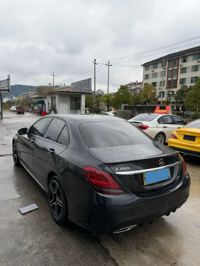 2021 Mercedes-Benz C Class 1.5T 184HP L4 9AT,autocango,china used car exporter,china ev exporter,chinese used car exporter,chinese used ev exporter