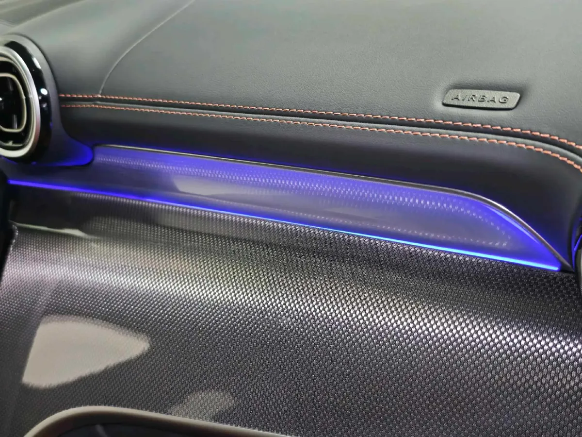 2026 Mercedes-Benz GLC Coupe 2.0T 204HP L4 9AT,autocango,china used car exporter,china ev exporter,chinese used car exporter,chinese used ev exporter