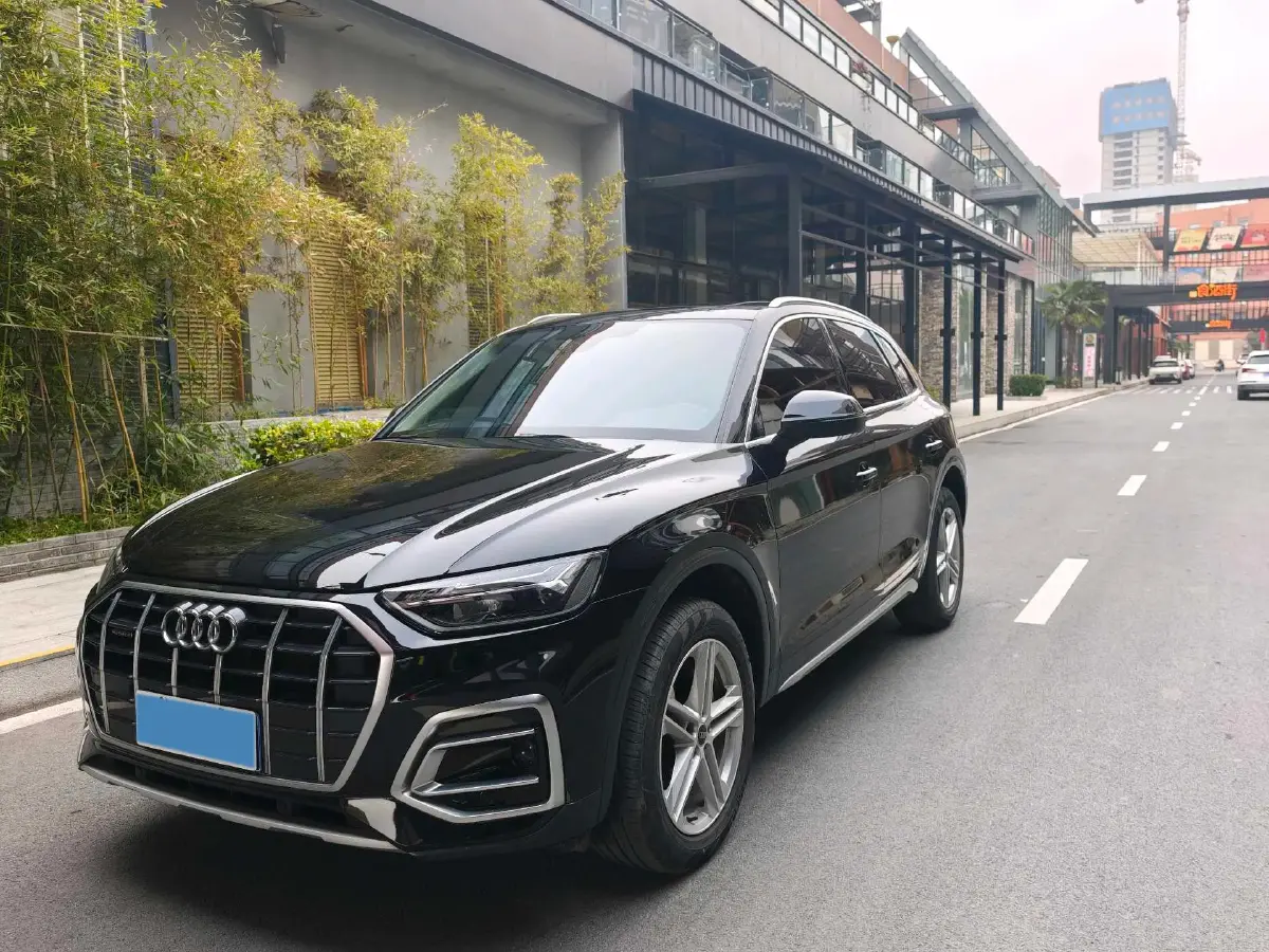 2023 Audi Q5L 2.0T 190HP L4 7DCT