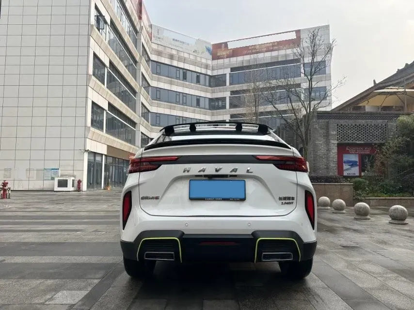2022 Haval H6S 2.0T 211HP L4 7DCT,autocango,china used car exporter,china ev exporter,chinese used car exporter,chinese used ev exporter