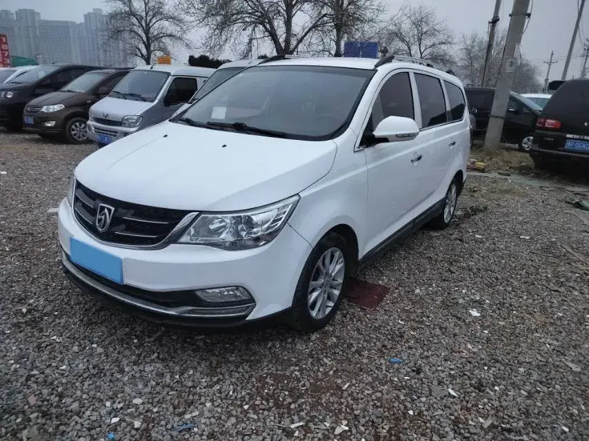 2016 BaoJun 730 1.5L 112HP L4 5MT
