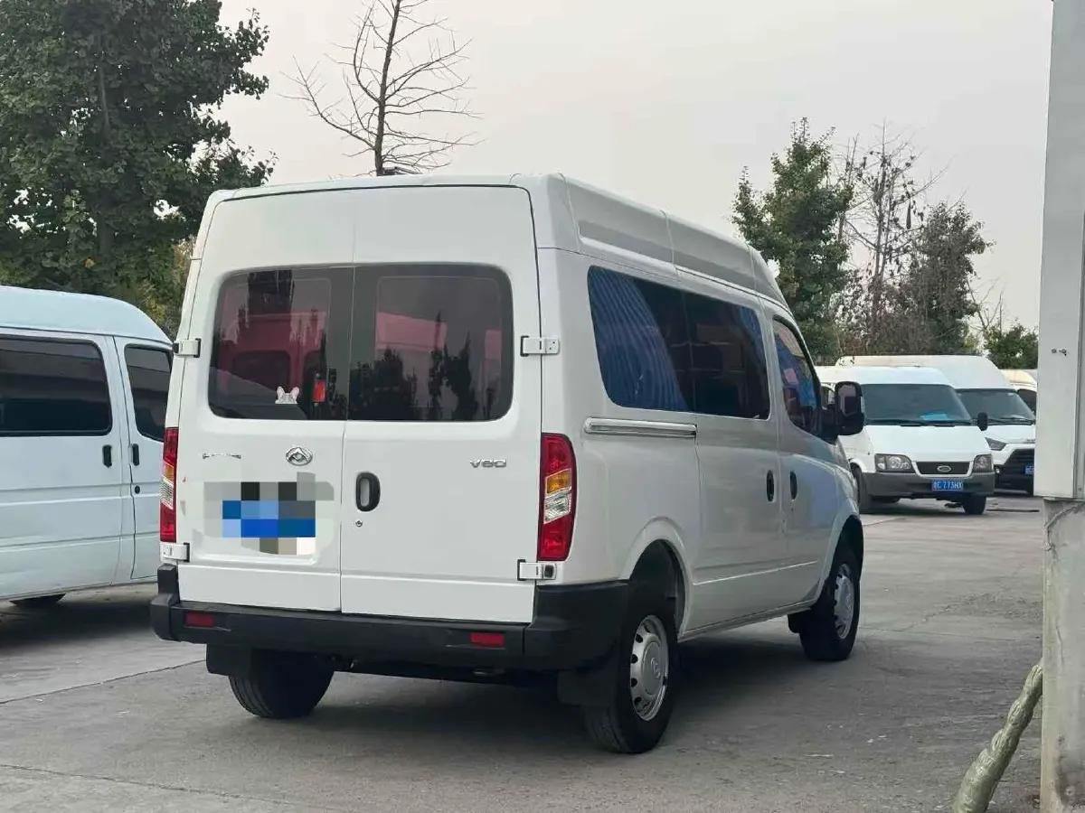 2020 Golden Dragon Sea Lion 1.8L 133HP L4 5MT,autocango,china used car exporter,china ev exporter,chinese used car exporter,chinese used ev exporter