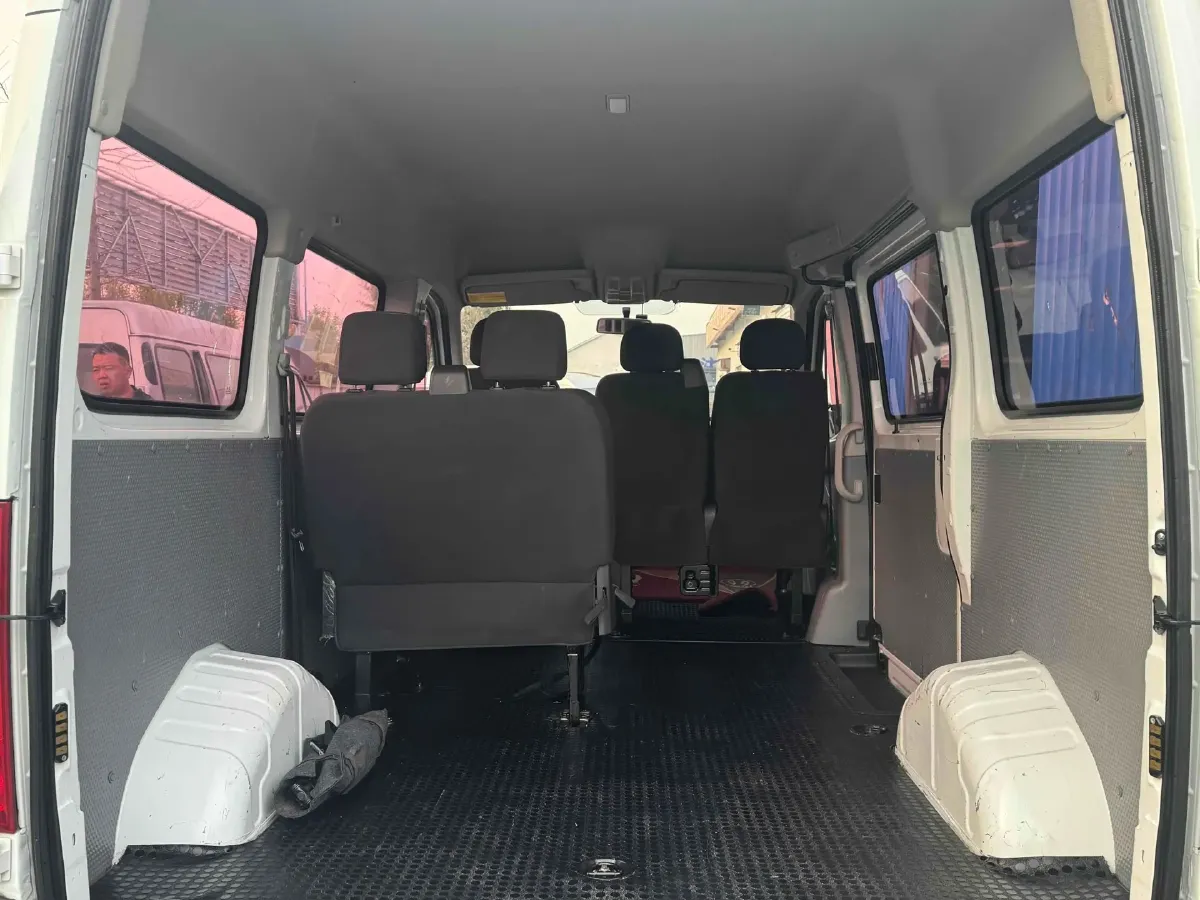 2020 Golden Dragon Sea Lion 1.8L 133HP L4 5MT,autocango,china used car exporter,china ev exporter,chinese used car exporter,chinese used ev exporter