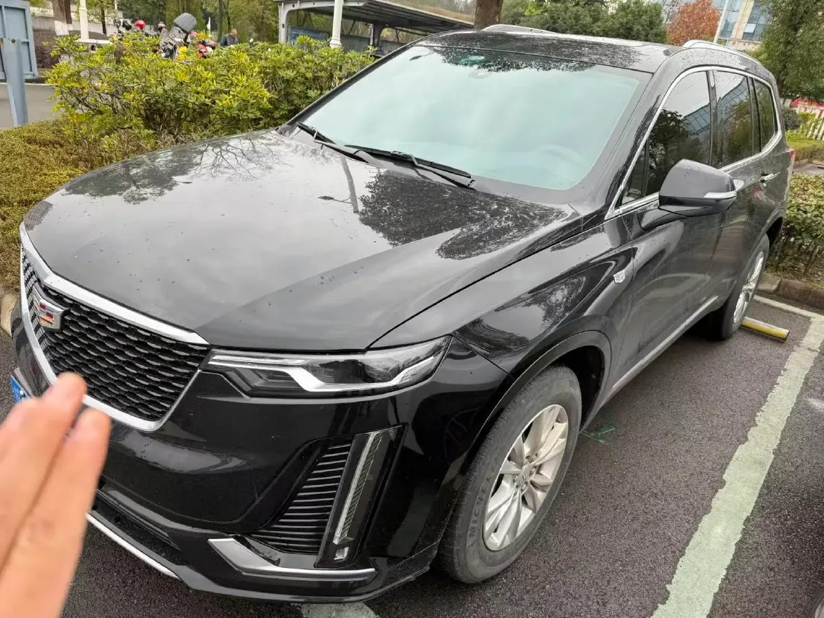2022 Cadillac XT6 2.0T 237HP L4 9AT