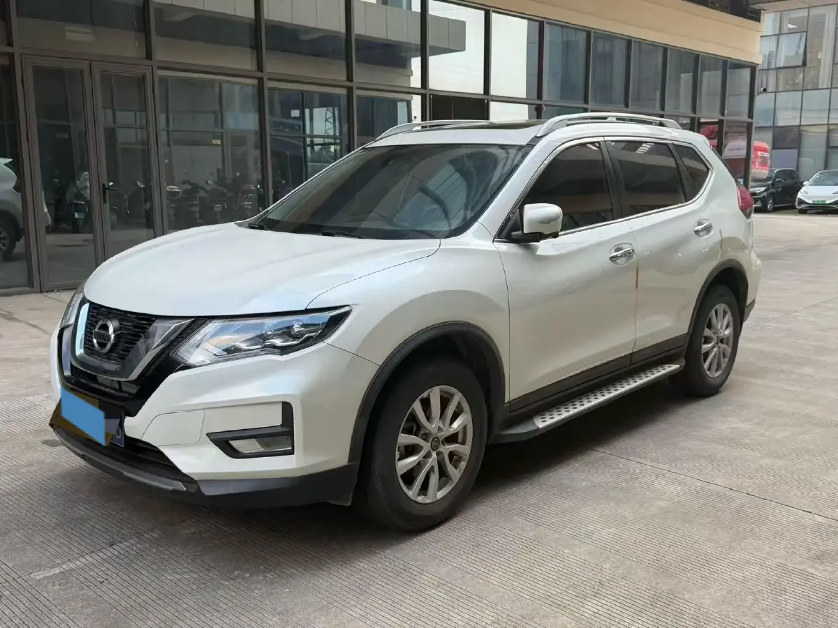 2020 Nissan X-Trail 2.0L 154HP L4 CVT