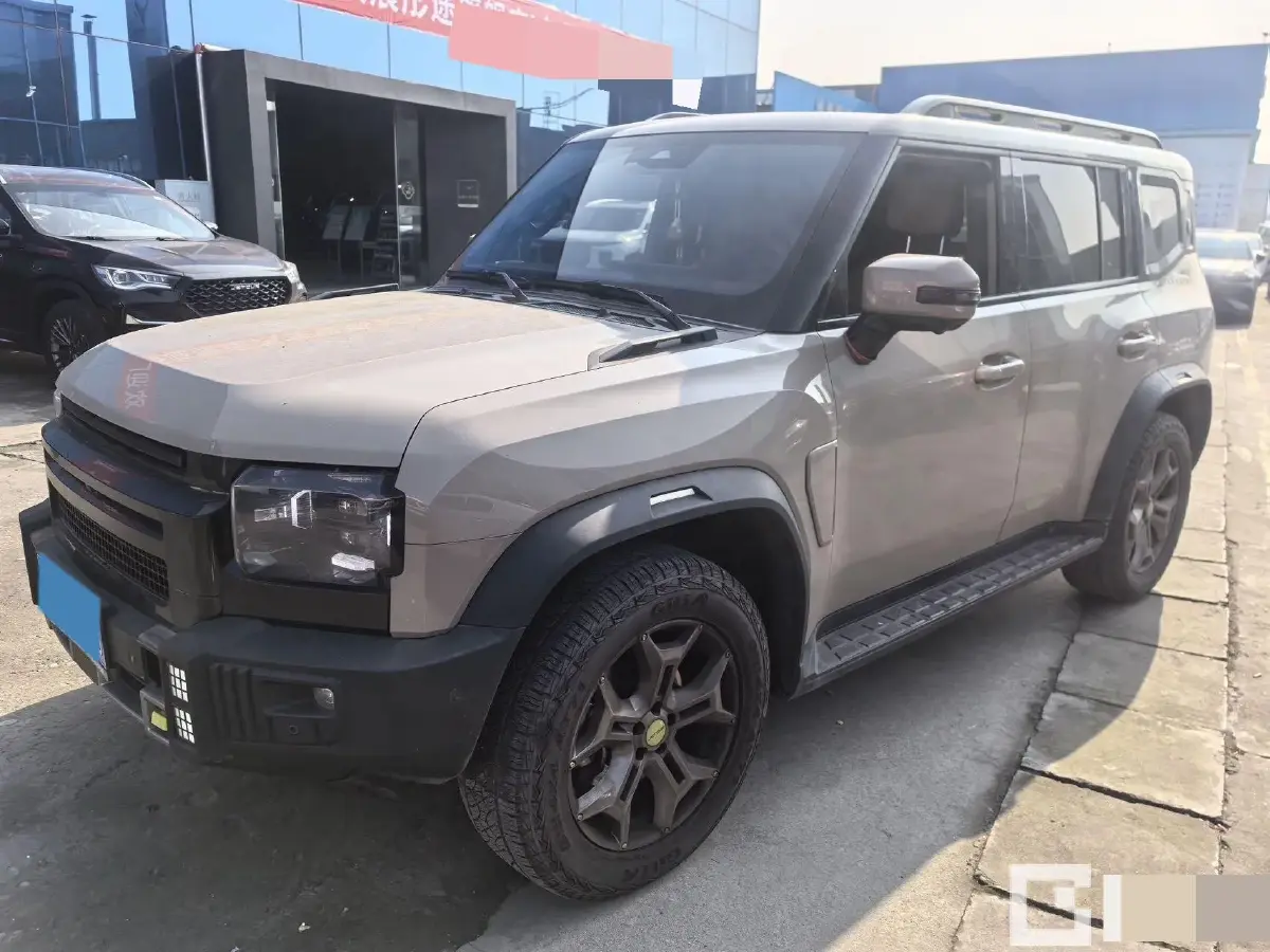 2023 Jetour Traveller 2.0T 254HP L4 8AT