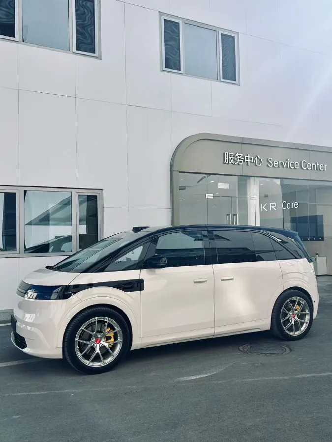 2025 Zeekr MIX BEV 102KWH,autocango,china used car exporter,china ev exporter,chinese used car exporter,chinese used ev exporter