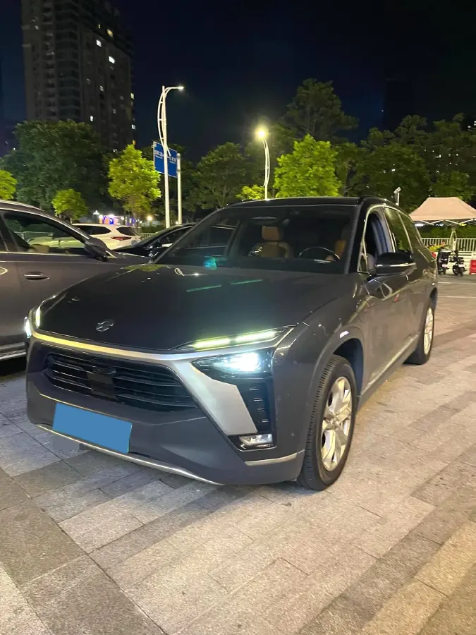 2020 NIO ES8 BEV 70KWH