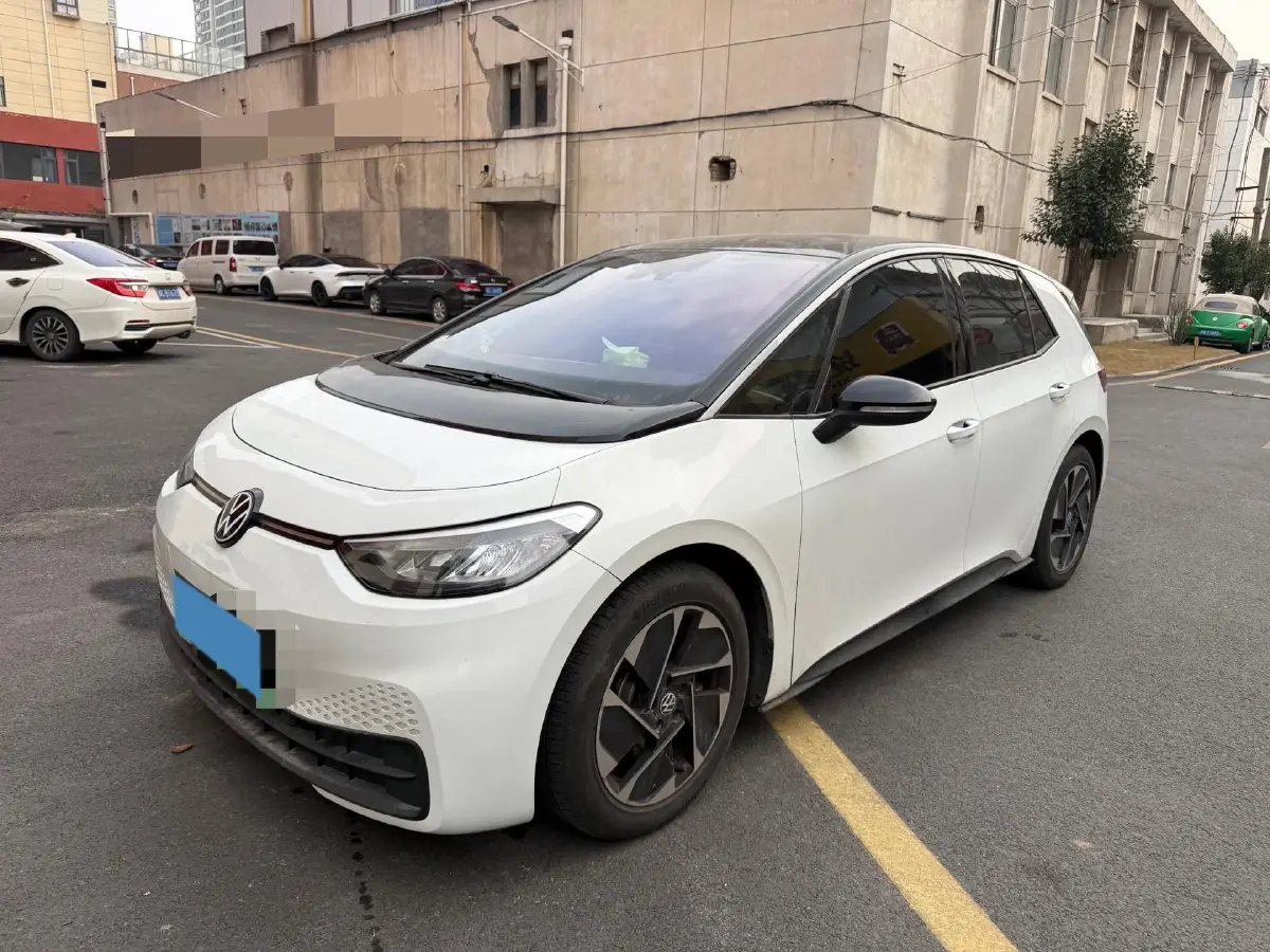 2024 Volkswagen ID.3 BEV 52.8KWH