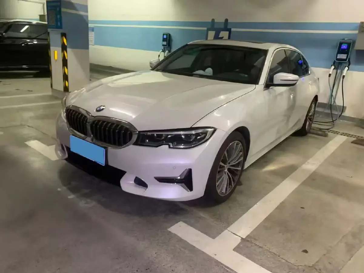 2020 BMW 3 Series 2.0T 184HP L4 8AT