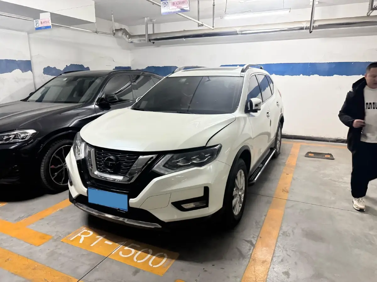 2020 Nissan X-Trail 2.0L 154HP L4 CVT
