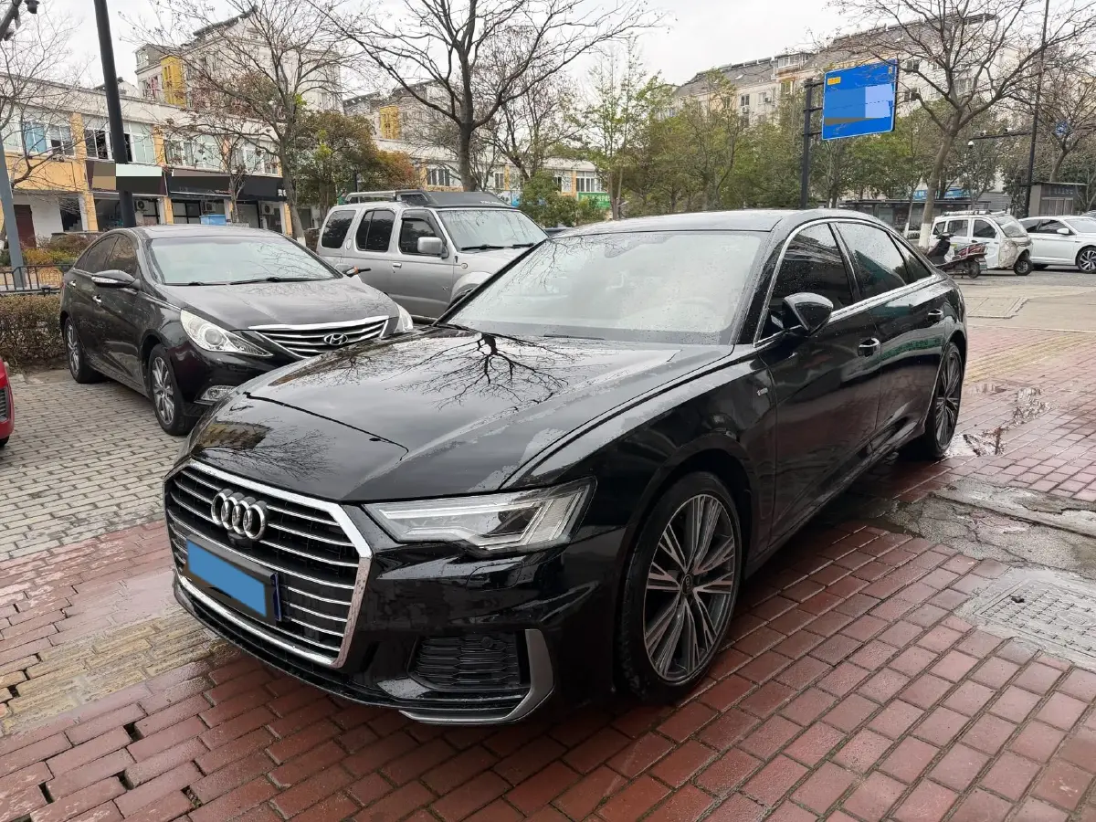 2022 Audi A6L 2.0T 224HP L4 7DCT