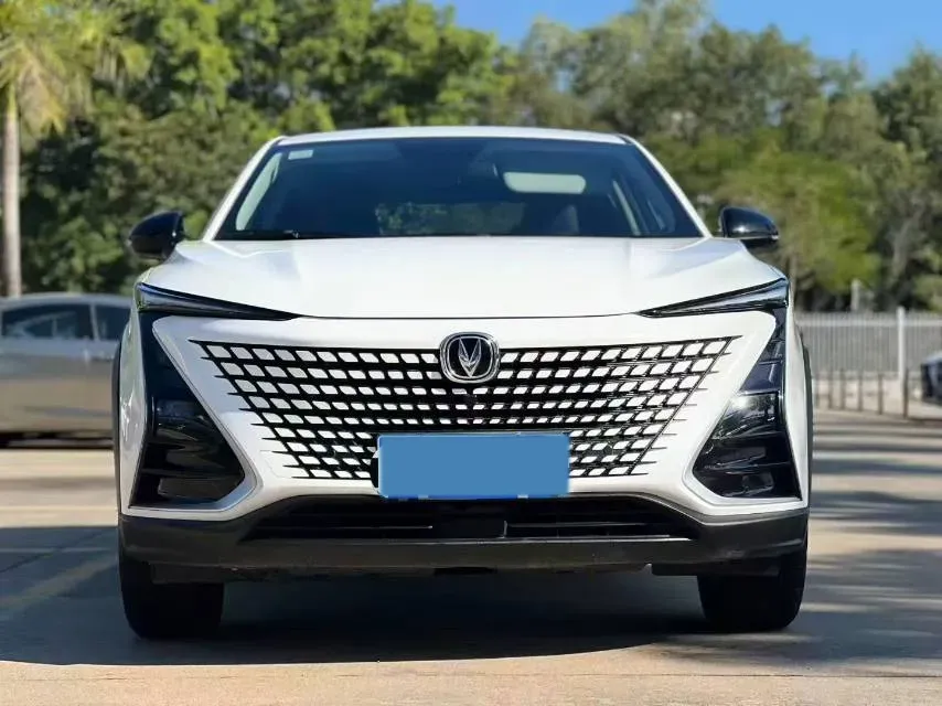 2020 ChangAn UNI-T 1.5T 180HP L4 7DCT,autocango,china used car exporter,china ev exporter,chinese used car exporter,chinese used ev exporter