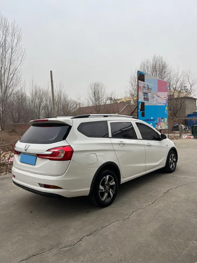 2019 Golden Dragon New Era Sea Lion 2.0L 102HP L4 5MT,autocango,china used car exporter,china ev exporter,chinese used car exporter,chinese used ev exporter
